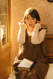 瞿麟曼